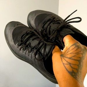 Black Nike Sneakers